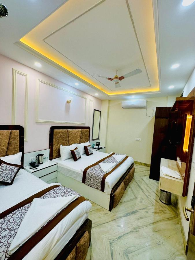 Hotel Samrat Residency 10 Mints Walking Distance Nizamuddin Railway Station Nueva Delhi Exterior foto