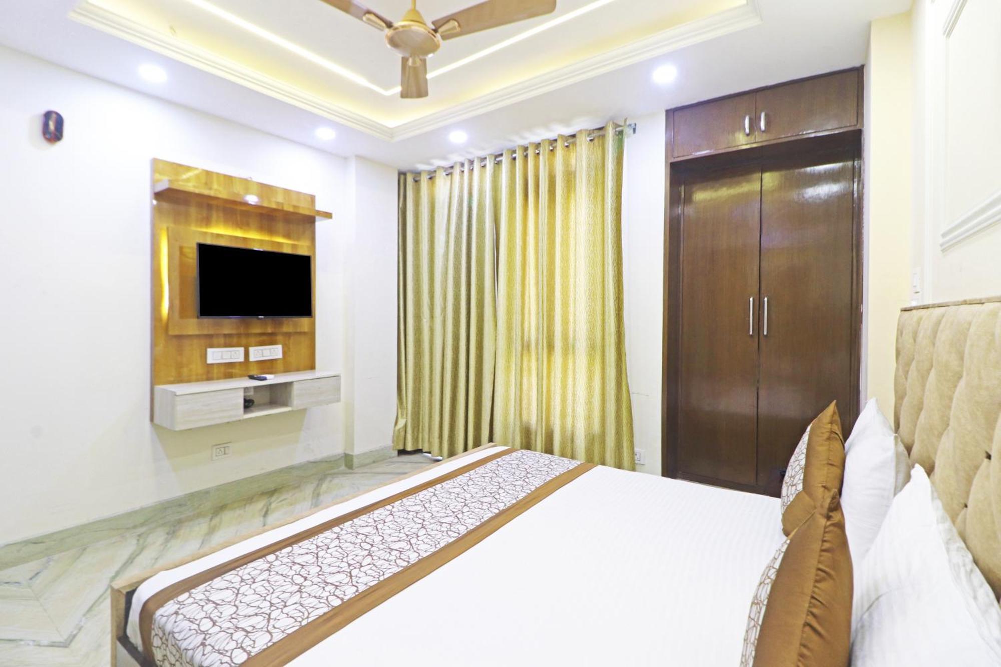 Hotel Samrat Residency 10 Mints Walking Distance Nizamuddin Railway Station Nueva Delhi Exterior foto