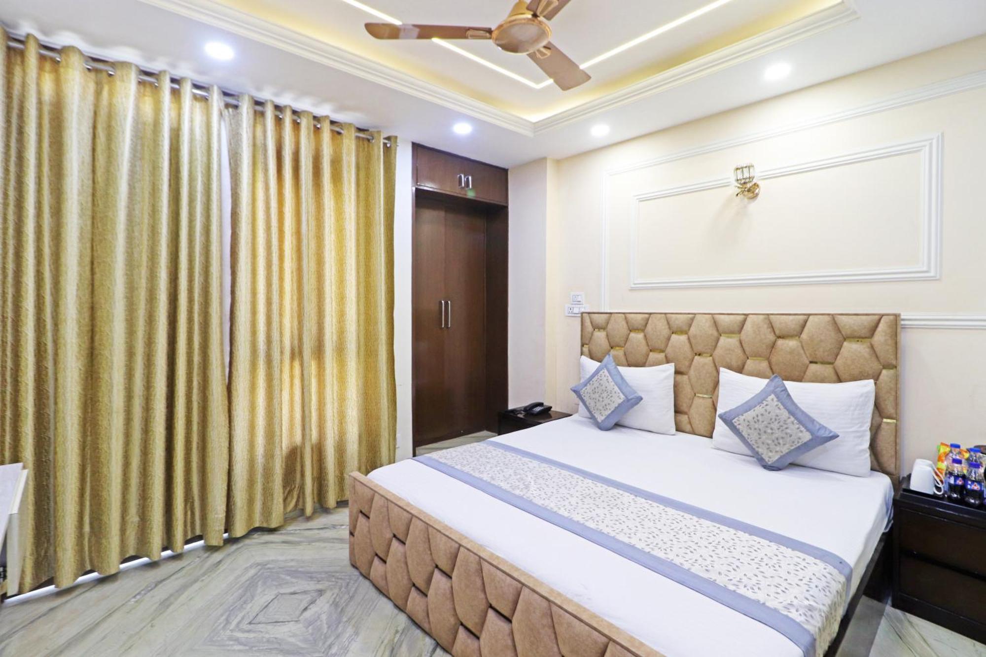 Hotel Samrat Residency 10 Mints Walking Distance Nizamuddin Railway Station Nueva Delhi Exterior foto