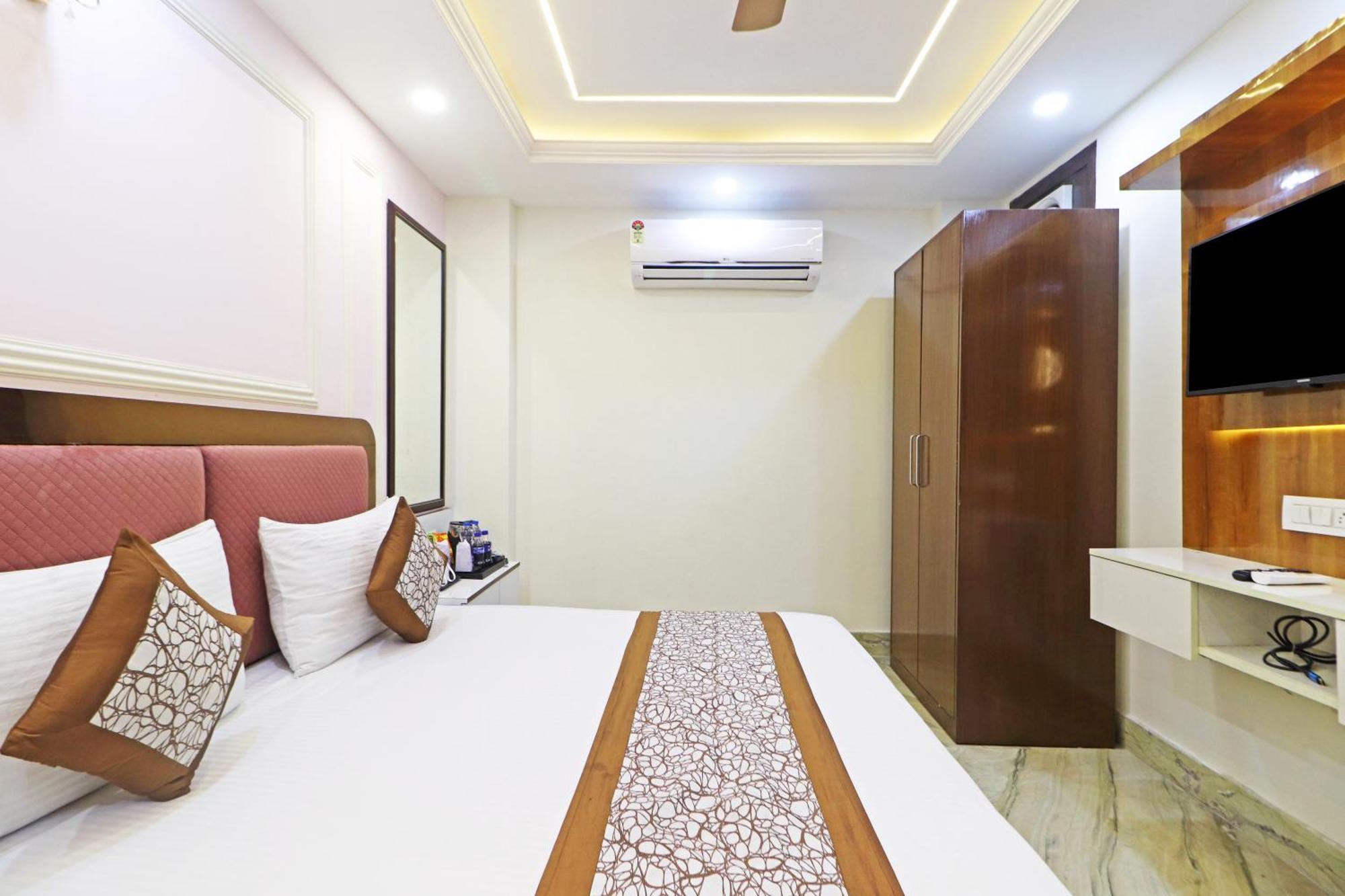 Hotel Samrat Residency 10 Mints Walking Distance Nizamuddin Railway Station Nueva Delhi Exterior foto